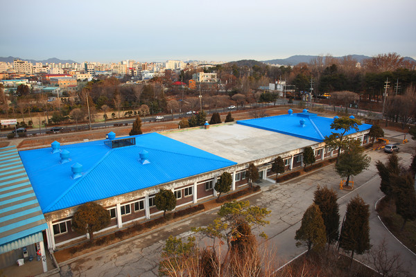 수원아트스튜디오 ‘푸른지대창작샘터’ 전경. ⓒ 뉴스피크