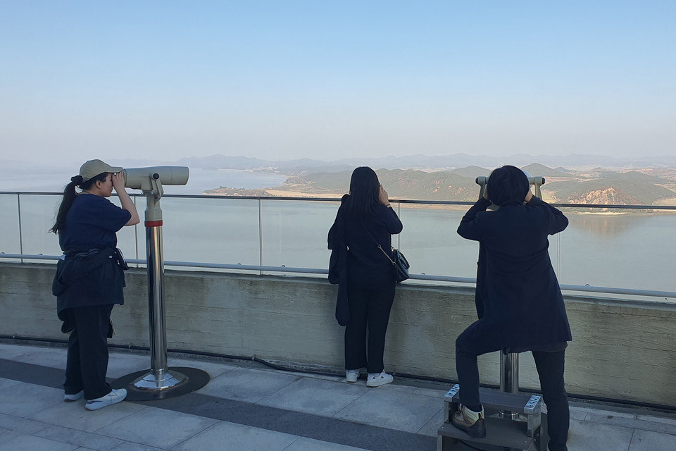 ▲ 경기평화교육센터(대표 양훈도)가 11월 2일부터 3일까지 ‘2024년 청년이 주도하는 남북청년 교류 경기청년 피스리더 2기’(아래 경기청년 피스리더 2기) 사업의 일환으로 ‘국제 청년 포럼’을 성황리에 개최했다.